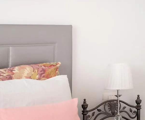 Home2book Comfy Duplex La Isleta, Bbq & Wifi アパート *